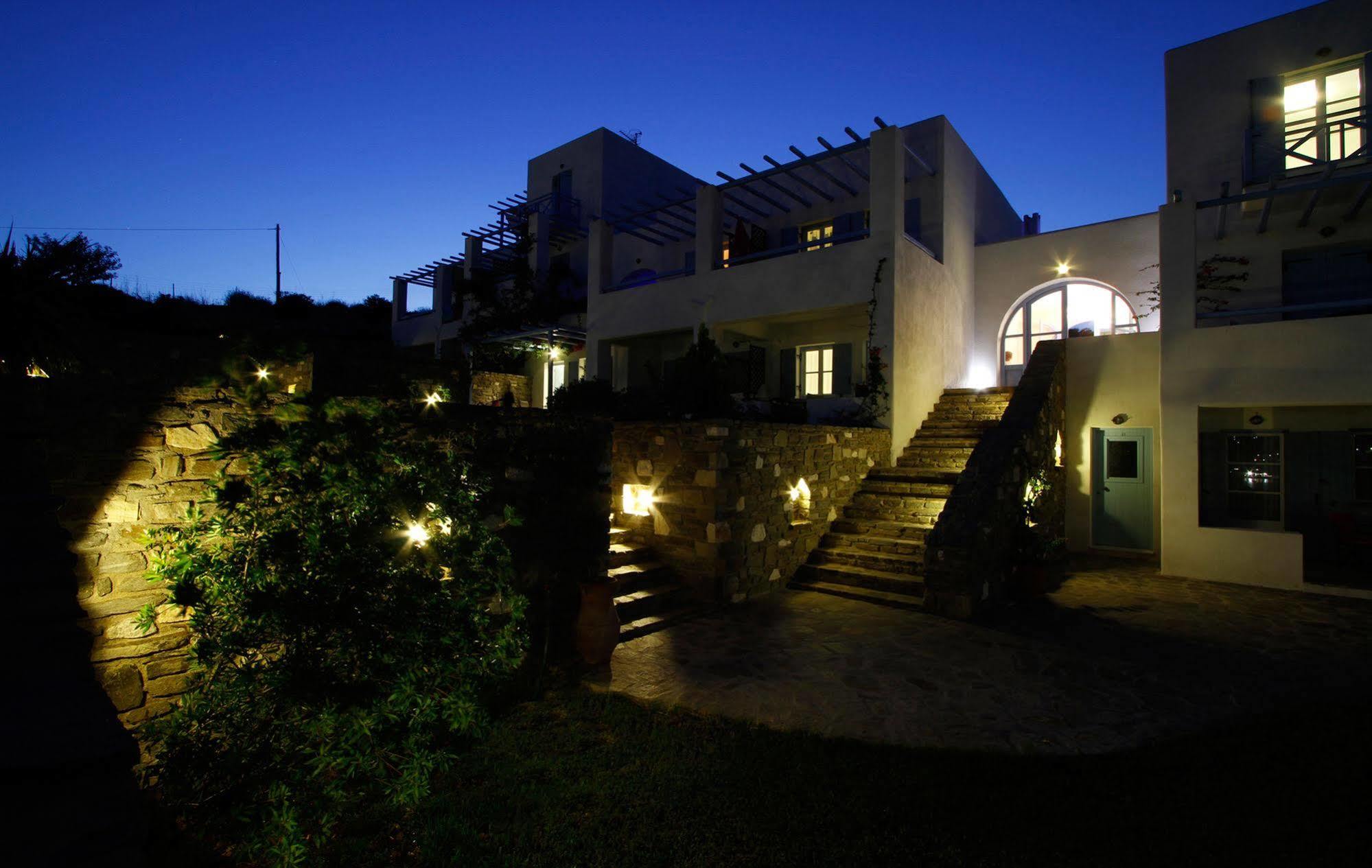 Paros Paradise Apartments Ngoại thất bức ảnh